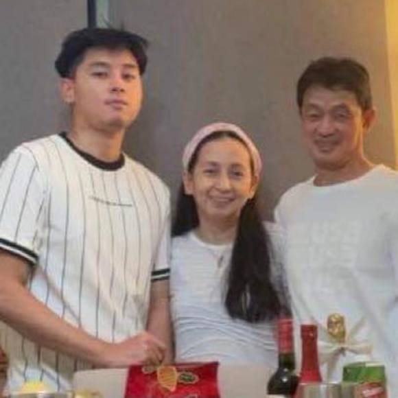 Meet your Posher, Diaa - Picture 1 of 1